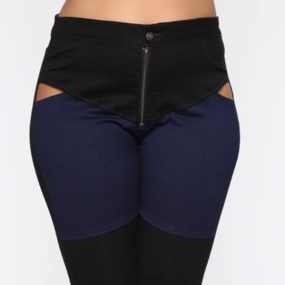 Fashion Nova Open Heart Cutout High Rise Jeans - Picture 4 of 10